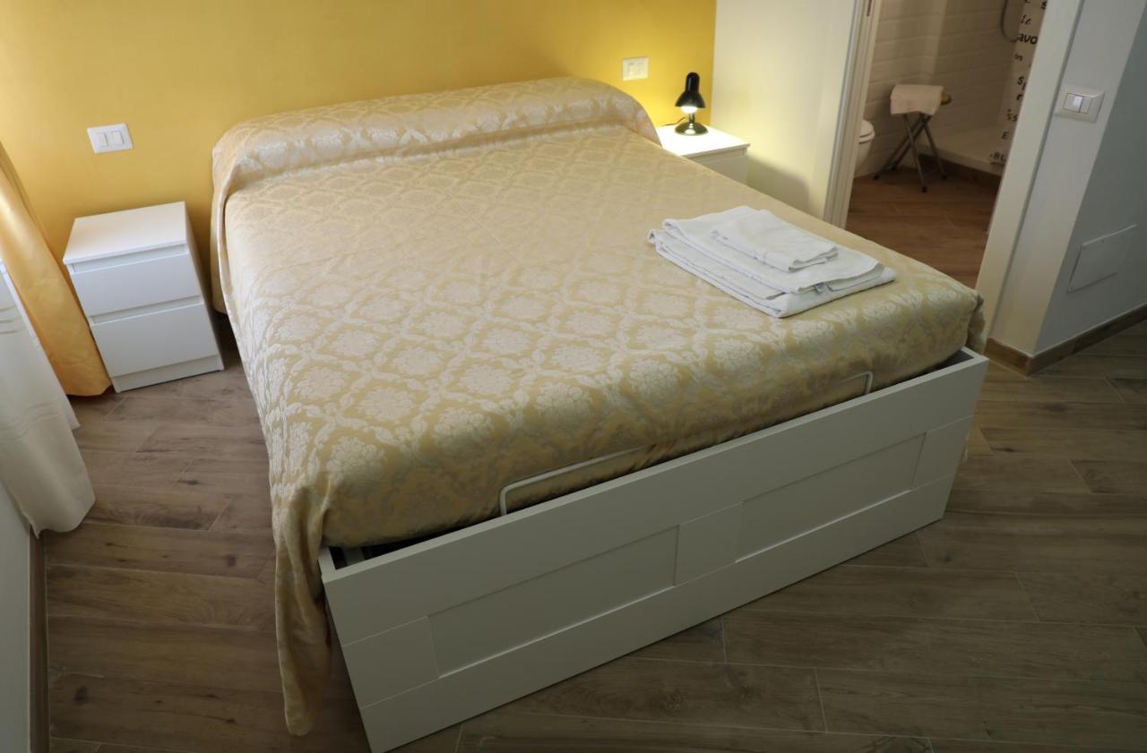 Affittacamere Arte Nei Colori Roma Ngoại thất bức ảnh