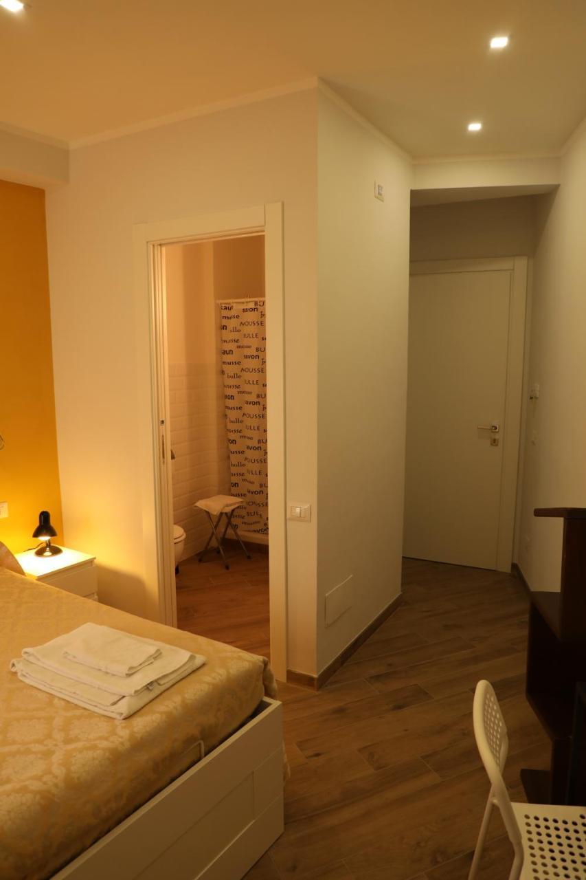 Affittacamere Arte Nei Colori Roma Ngoại thất bức ảnh